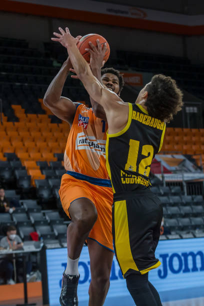 自从加盟莱 自从加盟莱