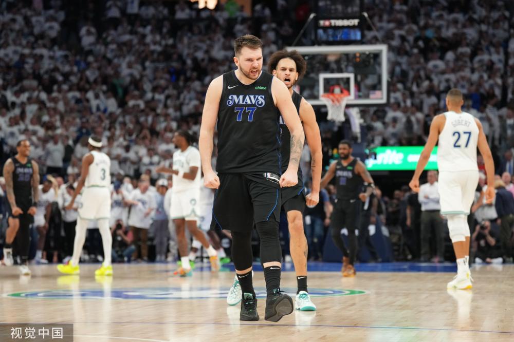 位鹈鹕锋线 位鹈鹕锋线