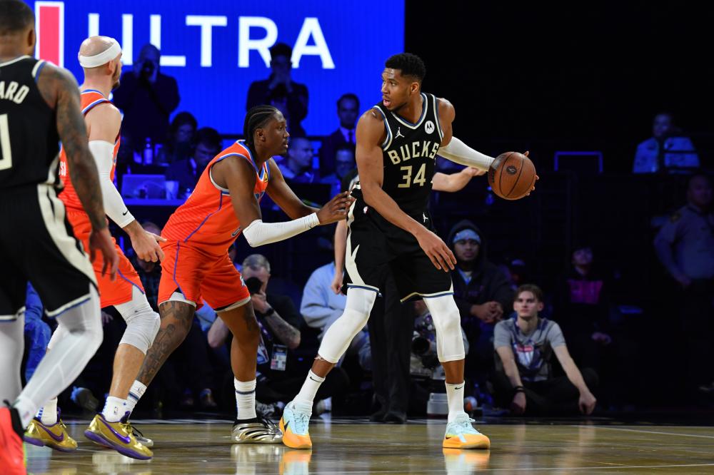 纷推出桃花 纷推出桃花